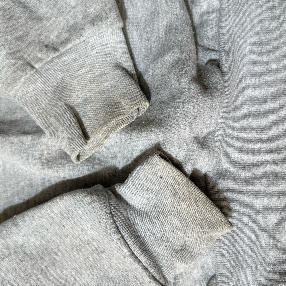 Disneyland Vintage Grey Crewneck - Picture 4 of 5